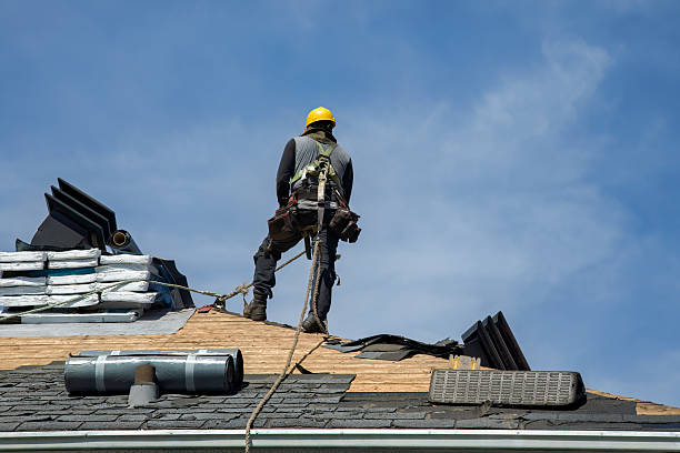 Professional Gutter Installation technician working in Lancaster, VA